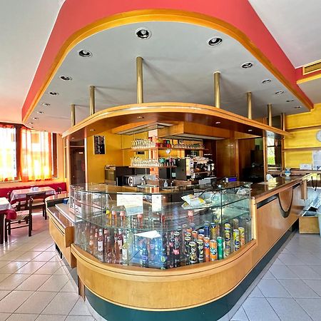 Hotel Battaglia Battaglia Terme Bagian luar foto