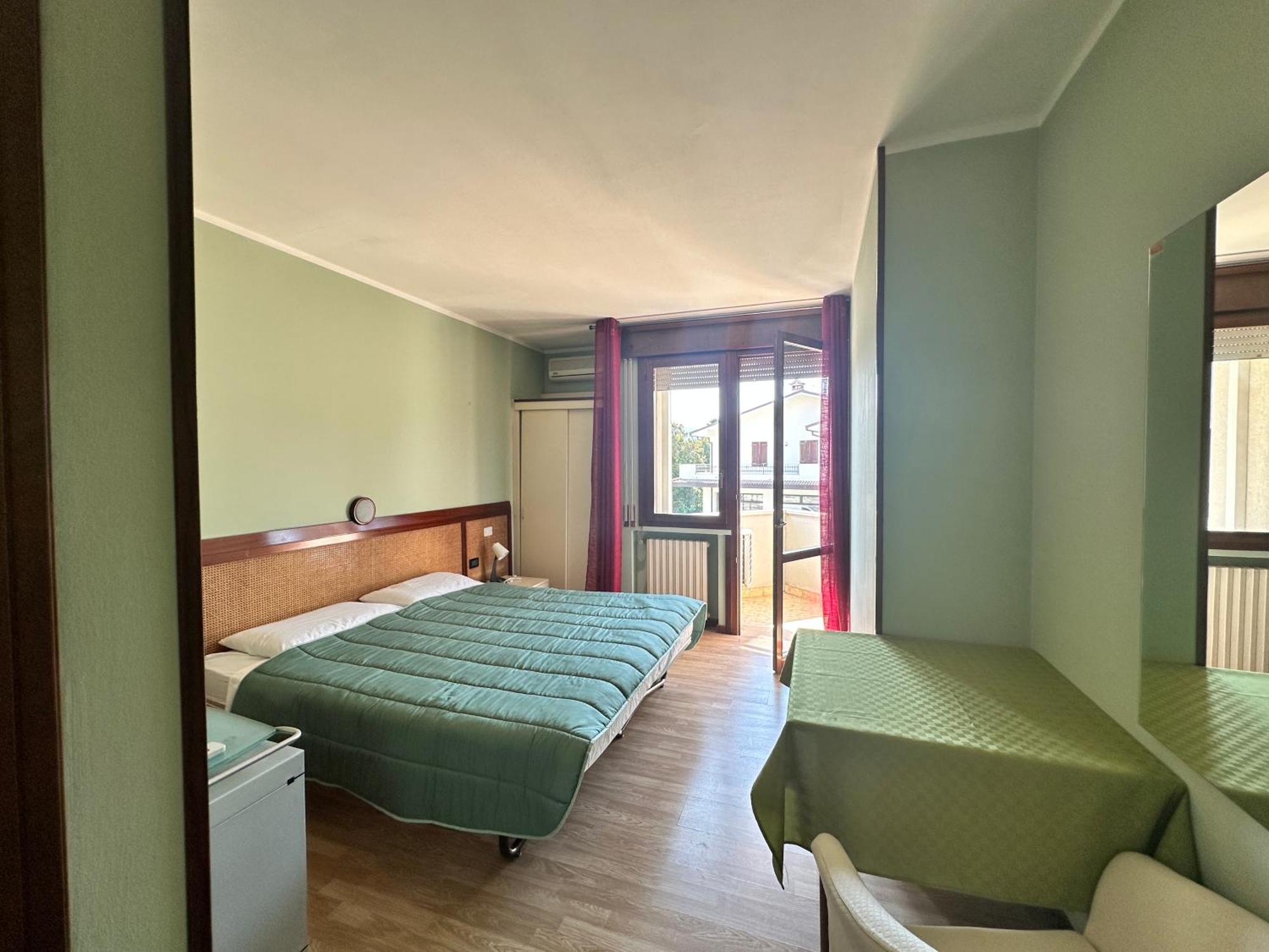 Hotel Battaglia Battaglia Terme Bagian luar foto